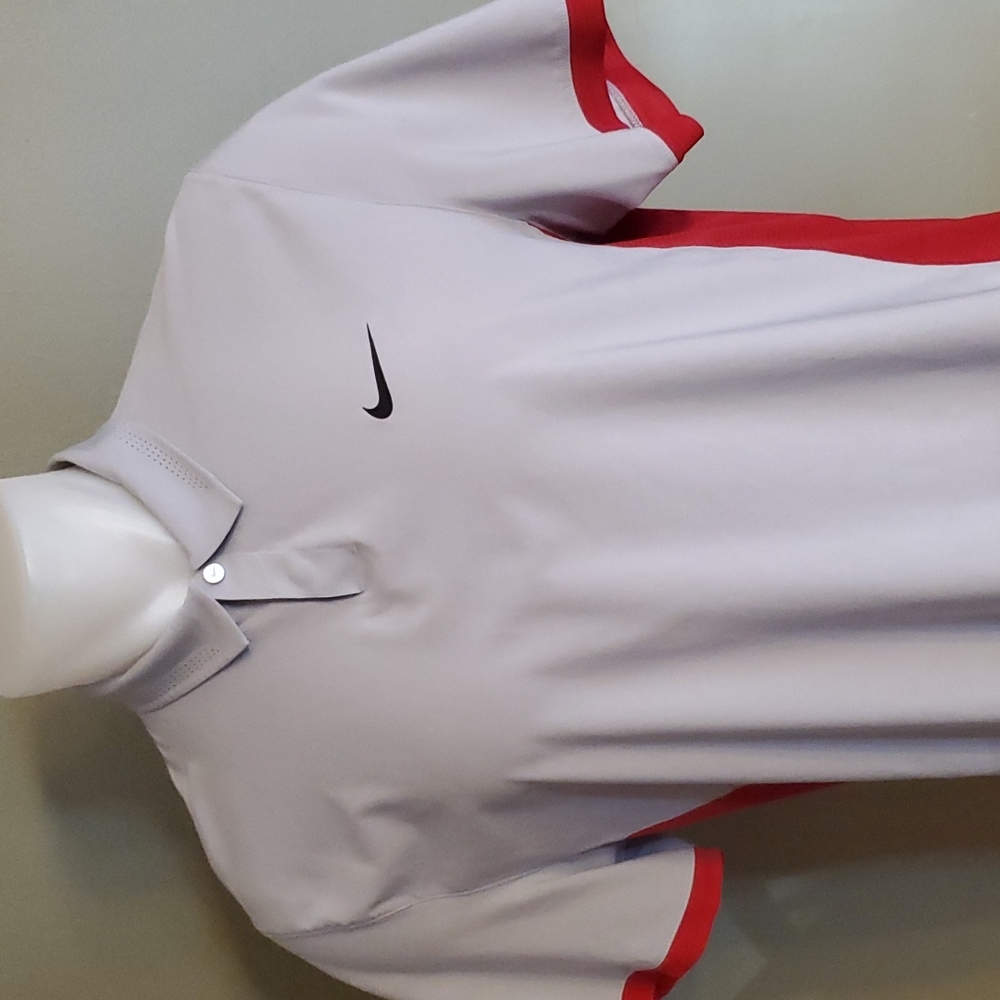 Nike - Tiger Woods Golf Shirt